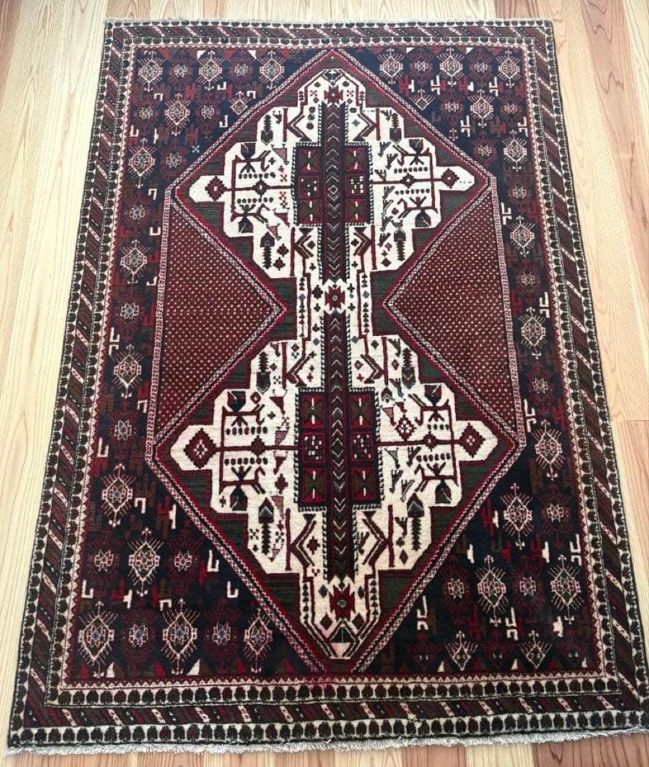 ウールラグ 高級 厚手 約 150cm × 220cm