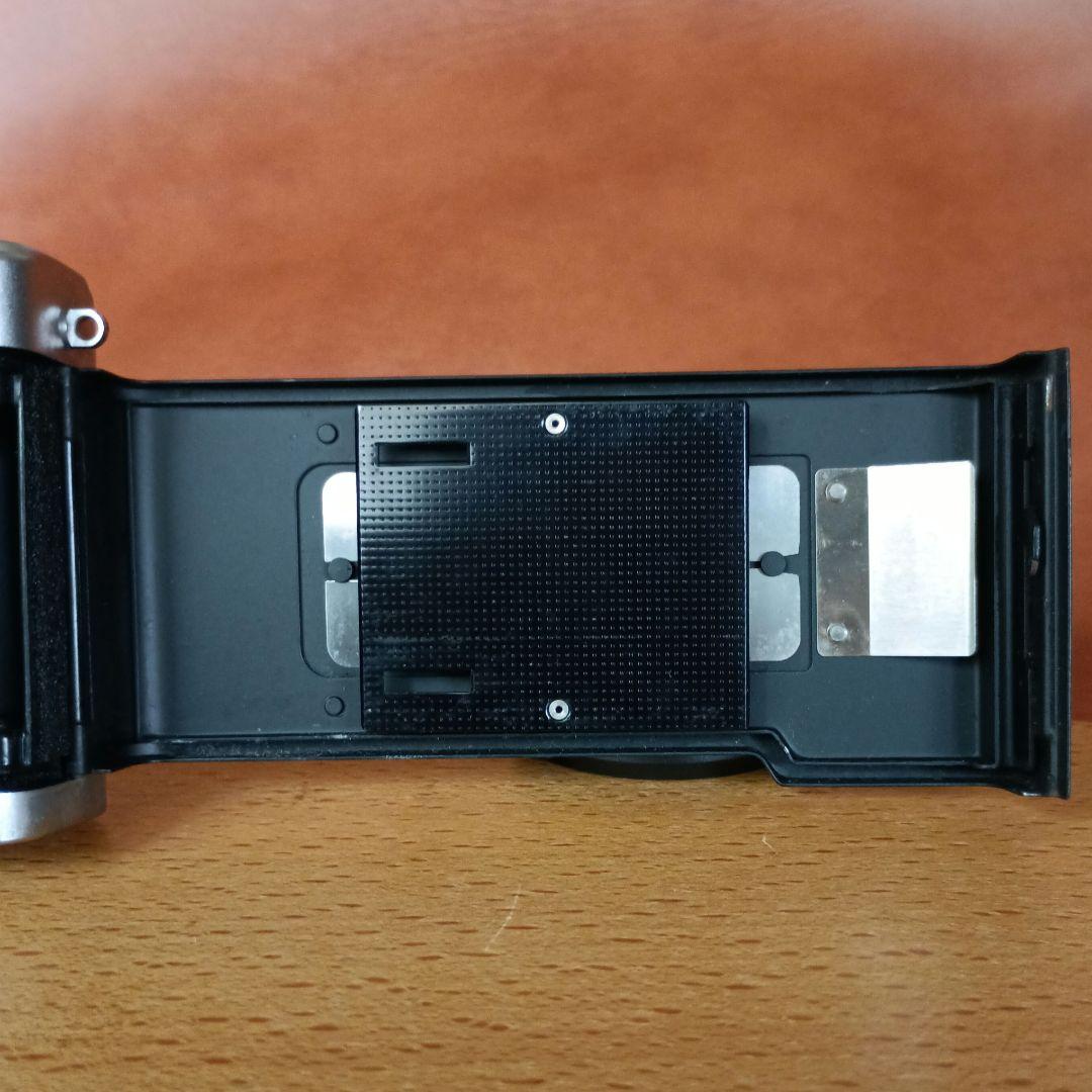 フィルムカメラ【整備、完動品】オリンパストリップ35