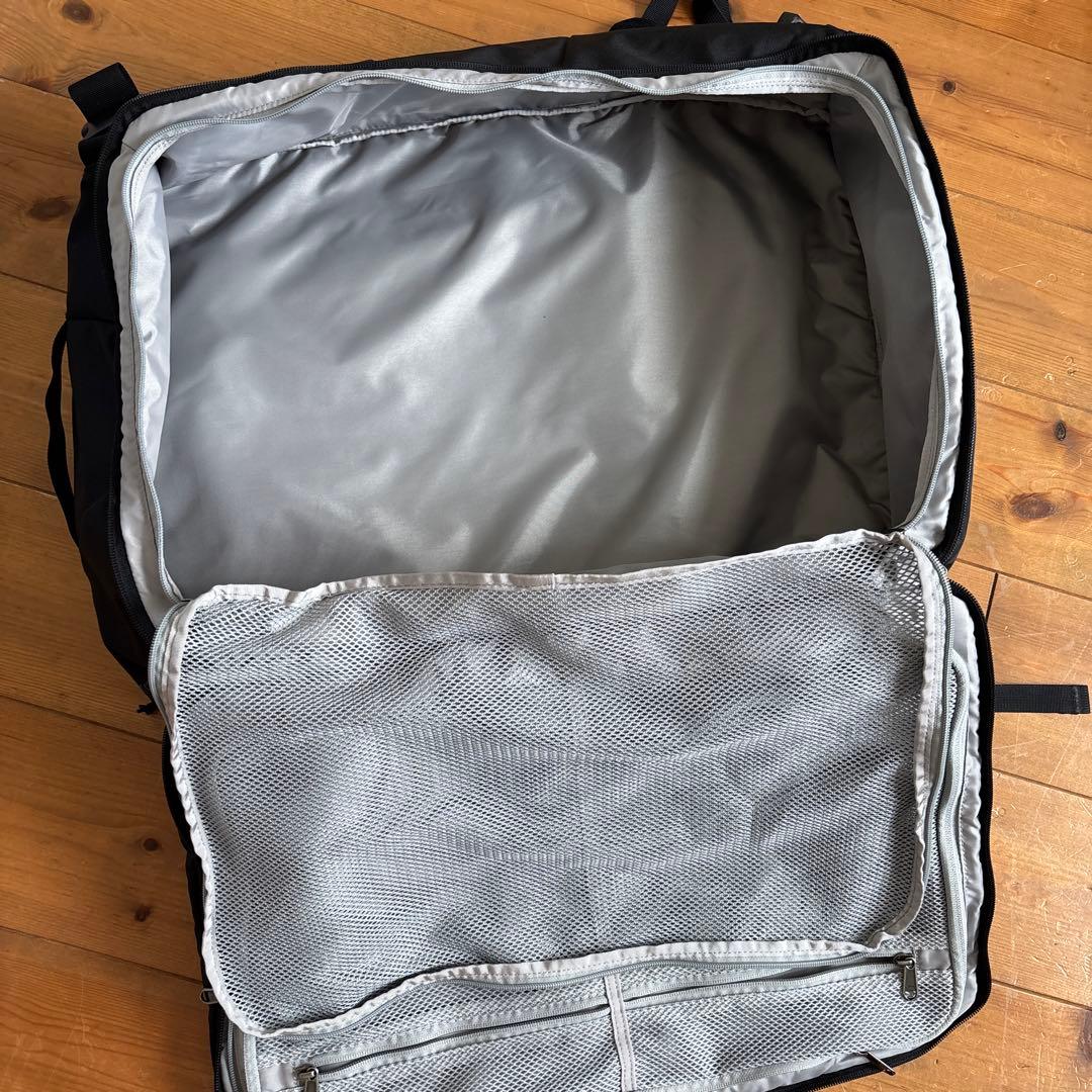 patagonia ブラックボストンバッグ