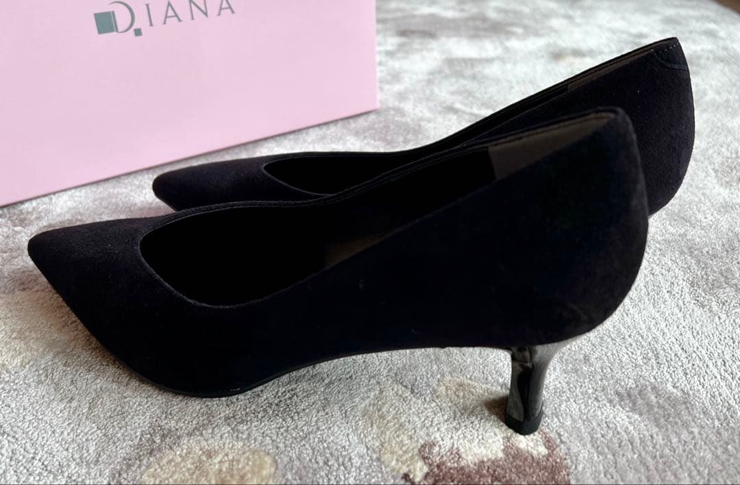 新品未使用Dianaダイアナ　スエード　ブラック　パンプス　24cm
