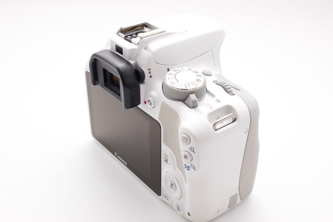 Canon EOS Kiss X7 ホワイト 純正レンズキット　スマホ転送　美品