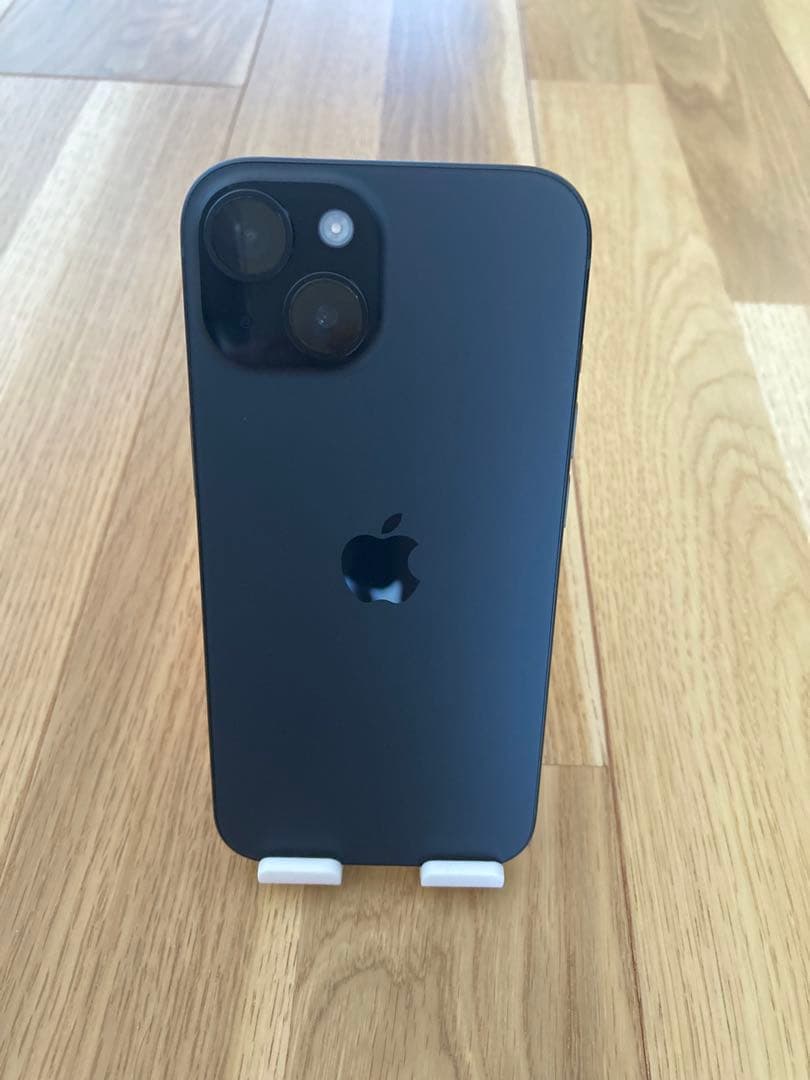 iPhone15本体　128GB