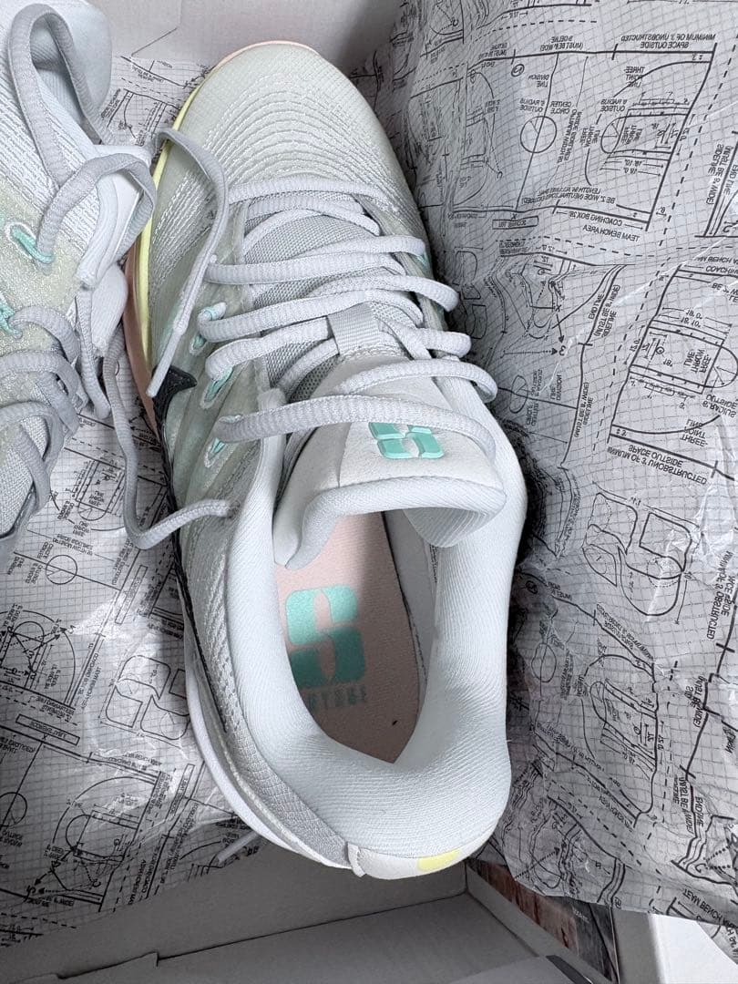 【新品同様】Nike SABRINA 3 EP ナイキ　サブリナ3 26.5