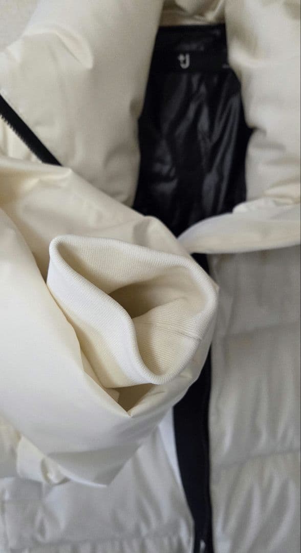 UNIQLO +J ホワイト ダウンジャケット スタンドカラー S