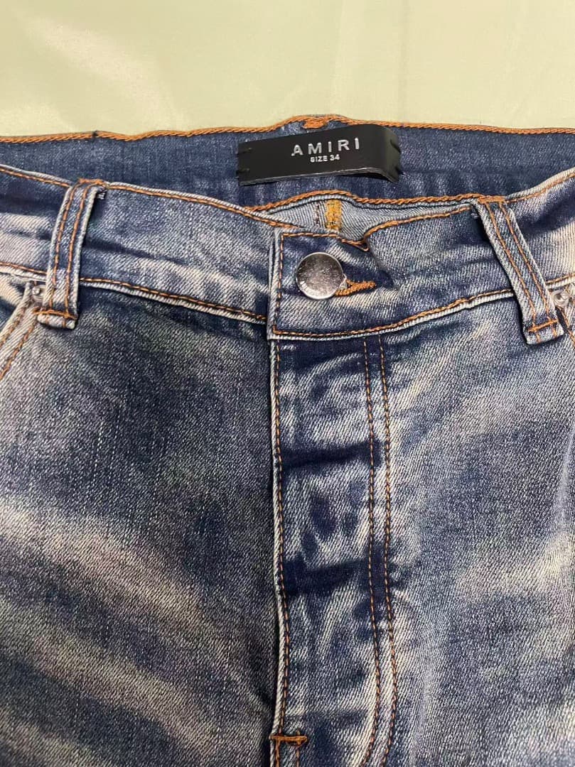 AMIRI スリムジーンズ プルーメンズ