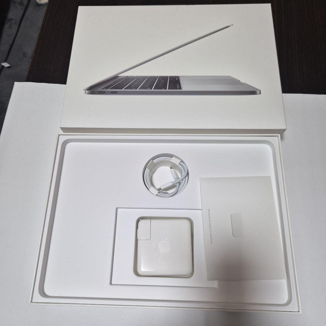【超美品】Apple MacBook Pro本体 スペースグレーA1708