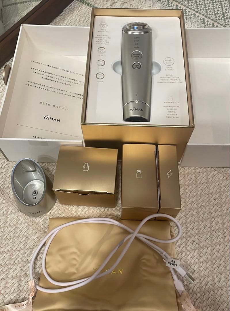 YA-MANフォトプラスシャイニーネオ　美顔器