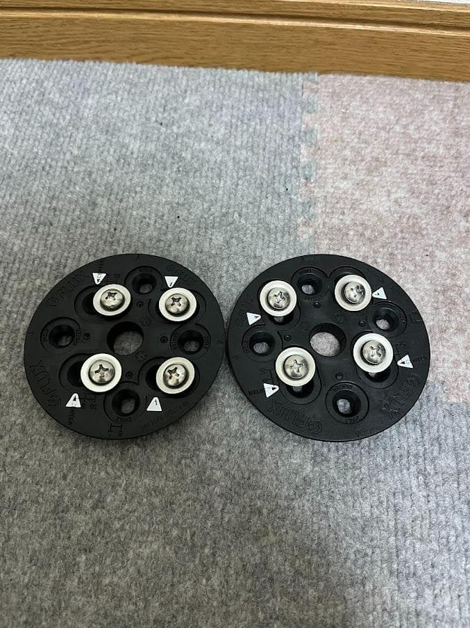 FLUX CV Mサイズ 24-25モデル 極美品