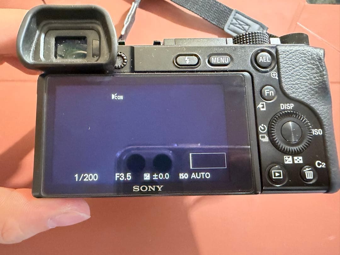 SONY α6100 ミラーレス一眼 ブラック