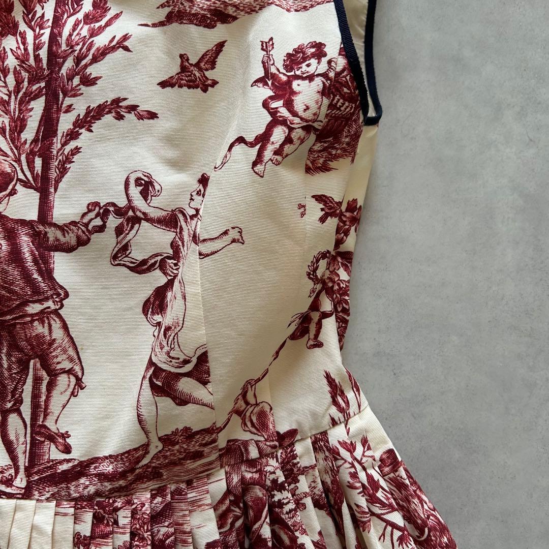 美品ウィークエンドマックスマーラ ノースリーブワンピース 刺繍絵画柄乗馬