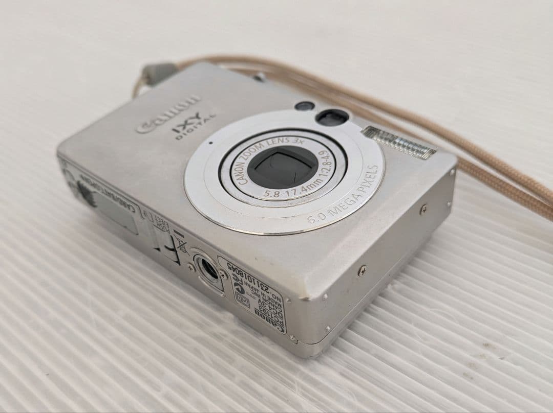 ジャンク品 Canon IXY DIGITAL70 PC1193