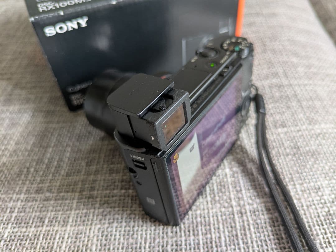 デジタルカメラ SONY Cyber-shot DSC-RX100 M3