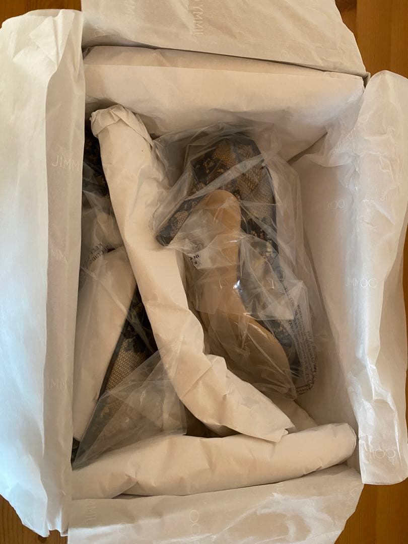 お値下げ　美品　ジミーチュウ　レースパンプス