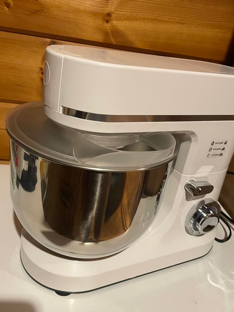 ホワイトスタンドミキサー ステンレスボウル付き
