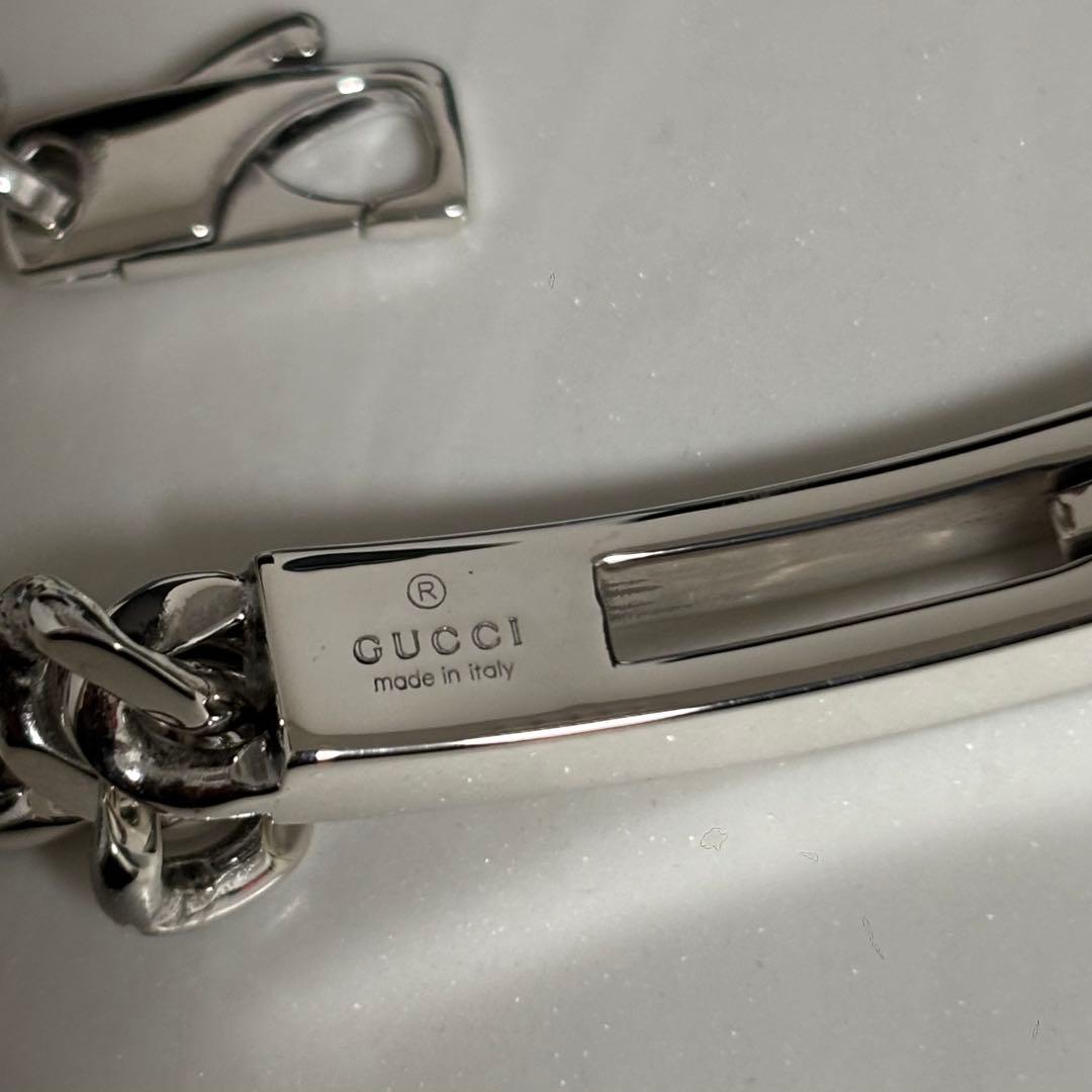 GUCCI 新品同様品　ラージタイプ　カットアウトGブレスレット　刻印18