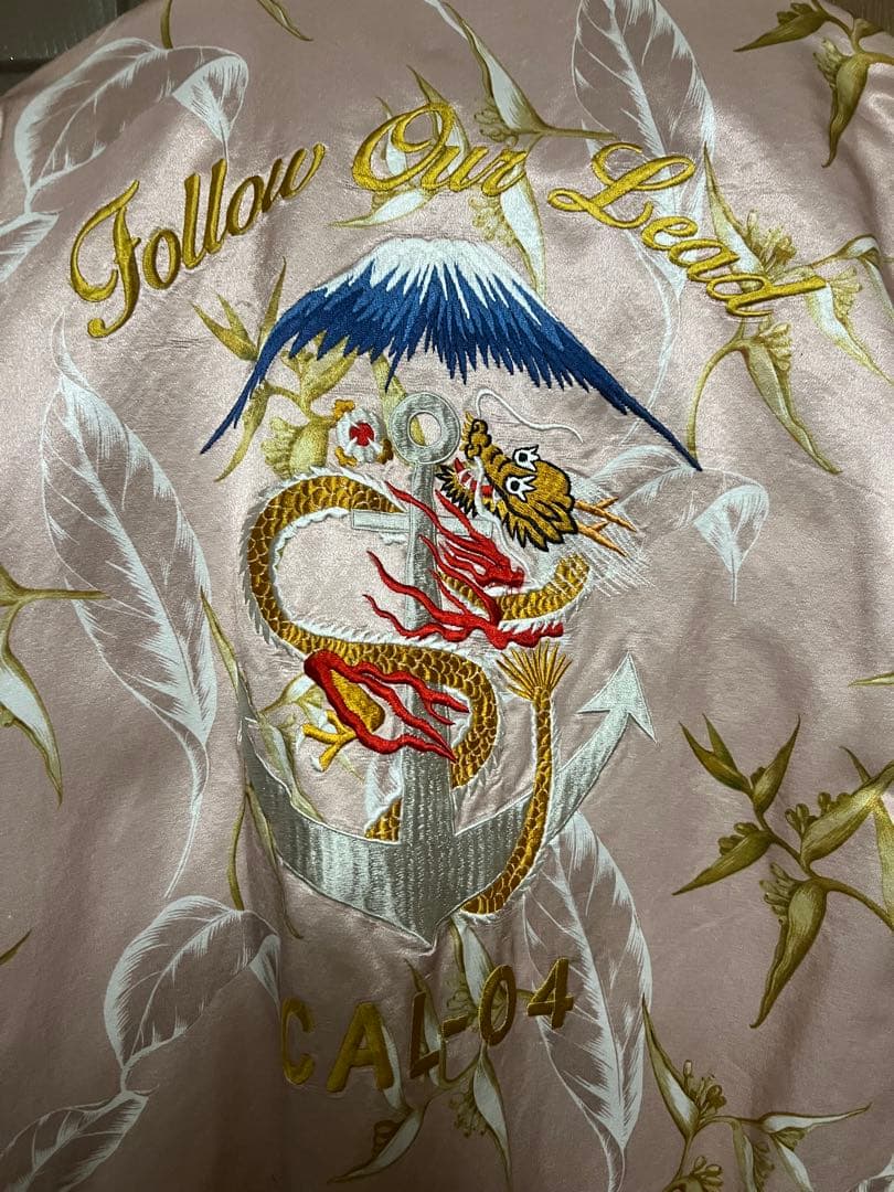 caleeスカジャン ピンク サテン 富士山 ドラゴン