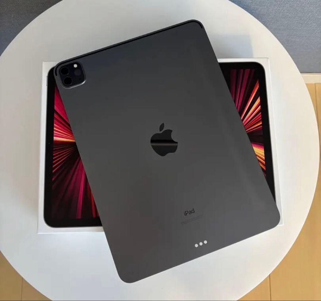 【値下げ】Apple iPad Pro (第3世代) 11インチ スペースグレー