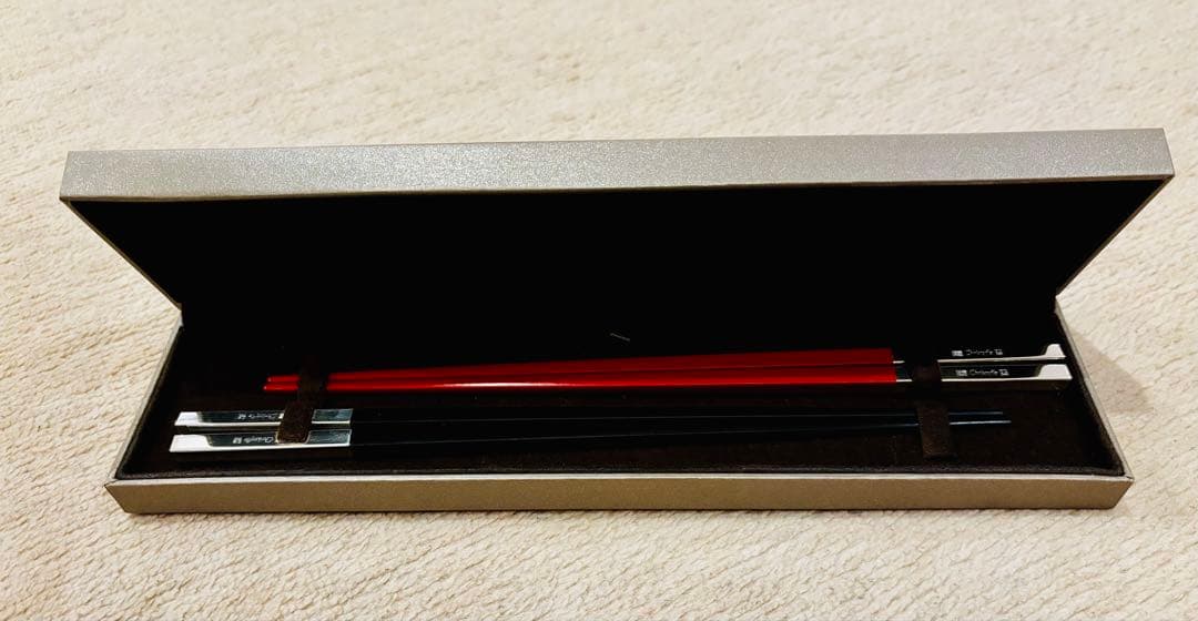 未使用！Christofle箸2膳セット、赤・黒色