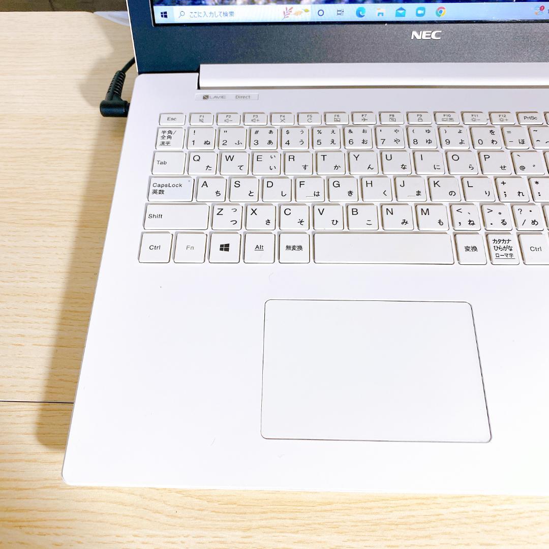 設定済み/大容量HDD1000GB/メモリ8GB/薄型ノートパソコン/カメラ付き