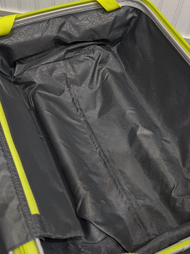 最終【 美品 】 アメリカンツーリスター　スーツケース 52cm