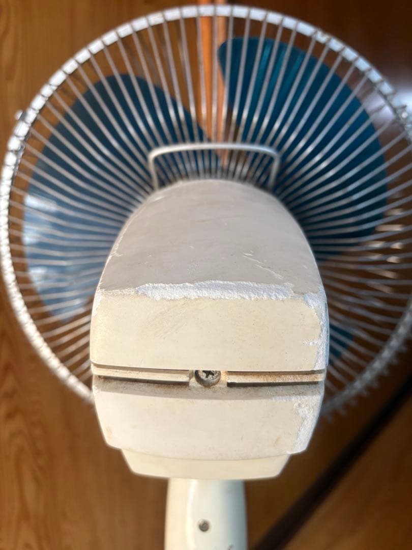 HITACHI 大型扇風機　 昭和レトロ アンティーク　動作未確認　ジャンク品
