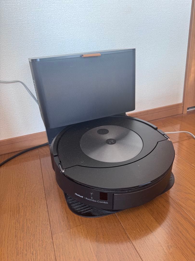 ロボット掃除機本体 自動充電機能付き 黒