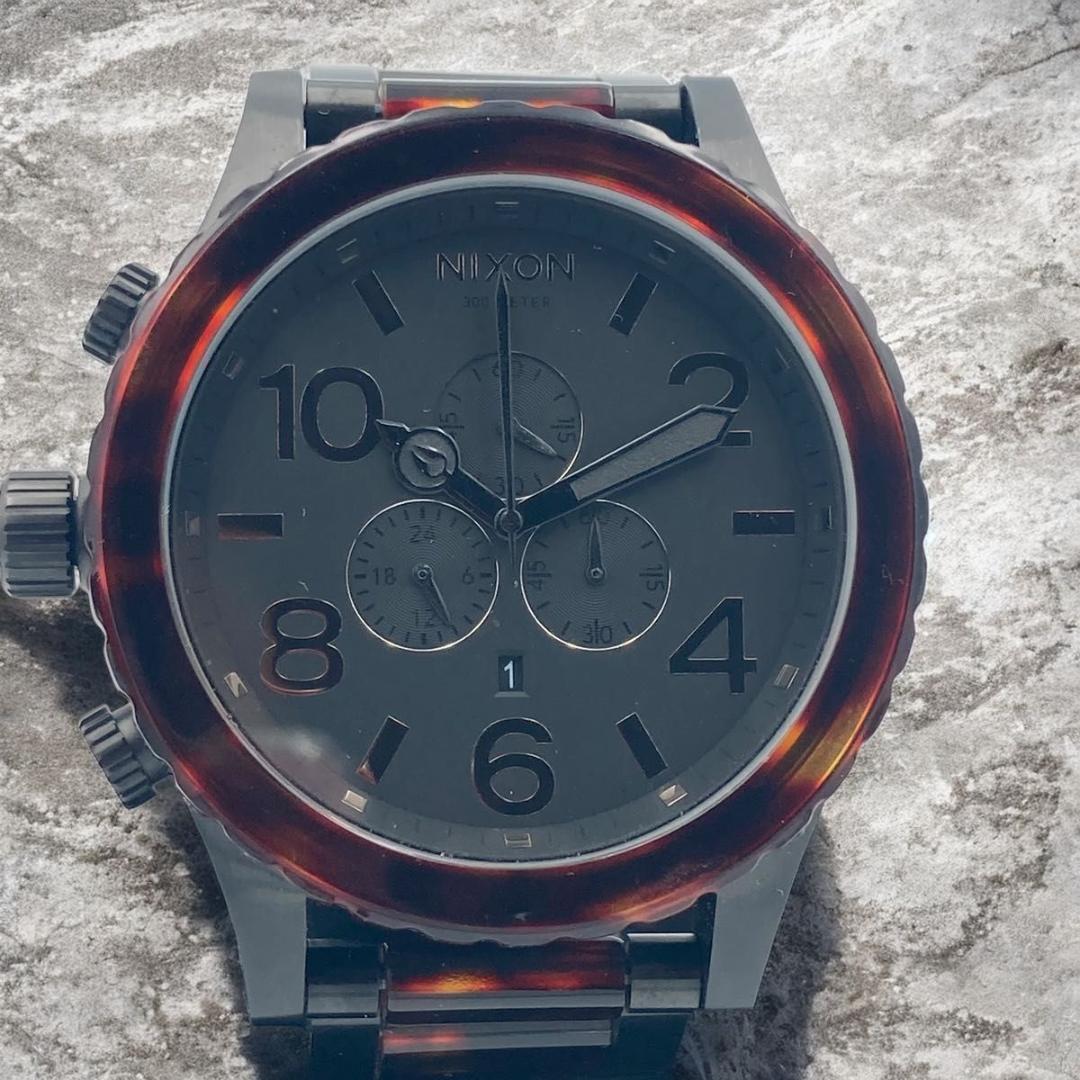 希少カラー NIXON クロノグラフ ビックフェイス べっこう 51-30