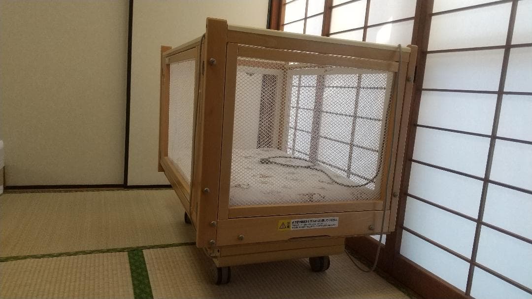 suima スイマ ベビーベッド 自動 電動 スイングベッド SM-301 中古