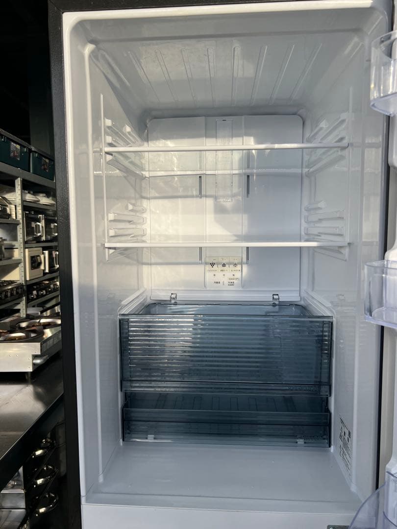 2023年シャープ家庭用冷凍冷蔵庫