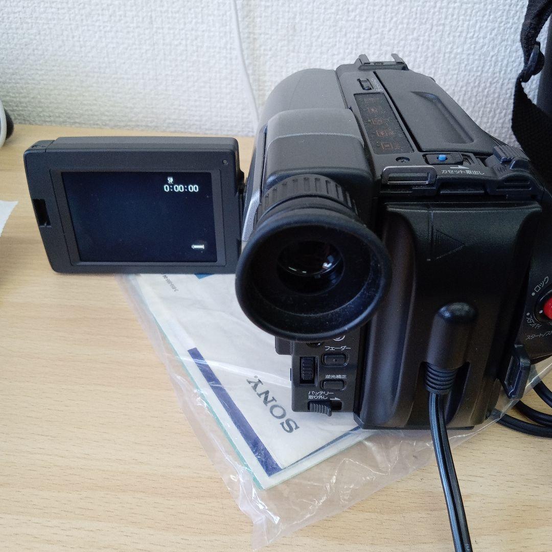SONY Handycam 15倍ズーム Video 8 本体未清掃ジャンク品