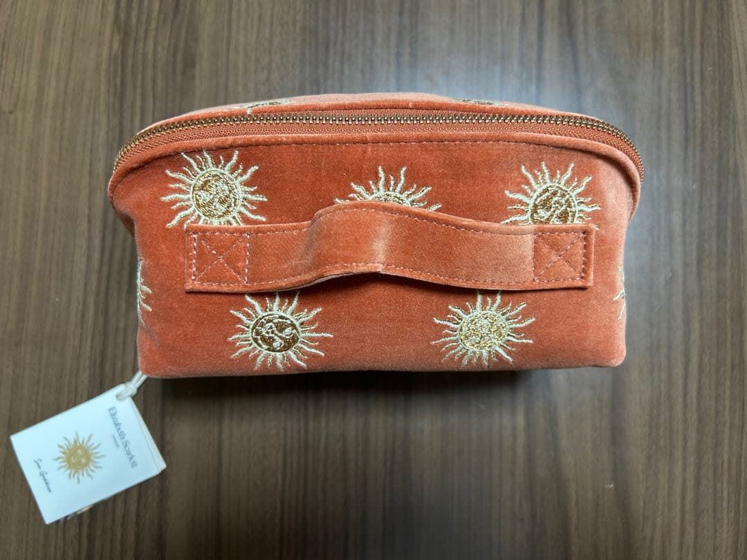 【新品】Elizabeth Scarlett 太陽刺繍ポーチ
