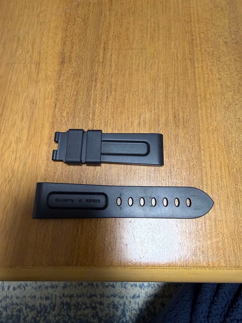 パネライ 純正22/20㎜ スタンダード ブラックカウッチュー BDRバックル