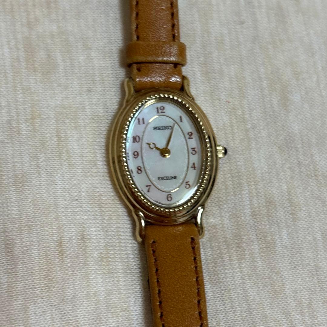SEIKO エクセリーヌ 時計　ゴールド　 オーバル シェル盤　電池交換済