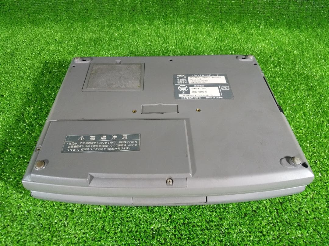 PC-9821La10／Win95 ＆ ECO ／外付けCDドライブ／ AC付