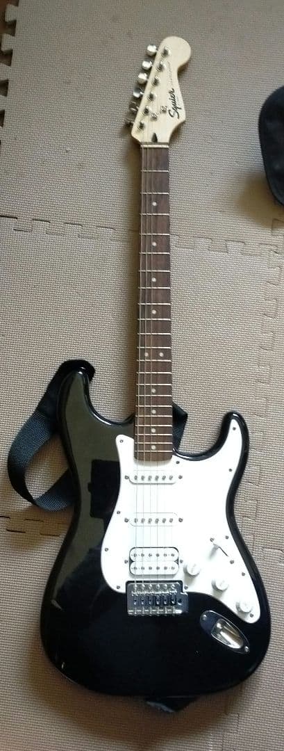 Fender Squier ストラトキャスター エレキギター ブラック