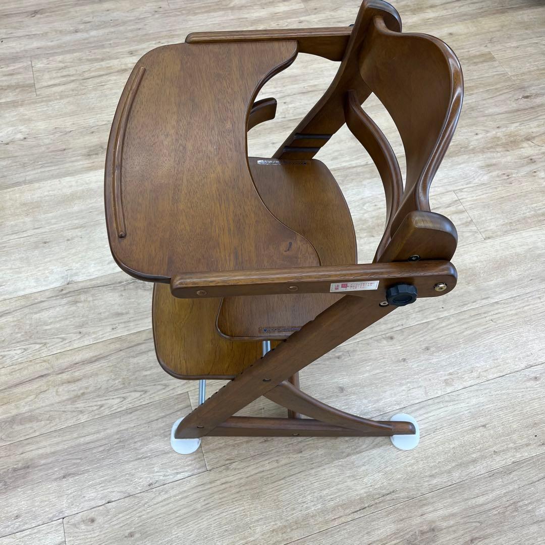 【美品】大和屋 yamatoya すくすくスリムフィットチェア テーブルガード付