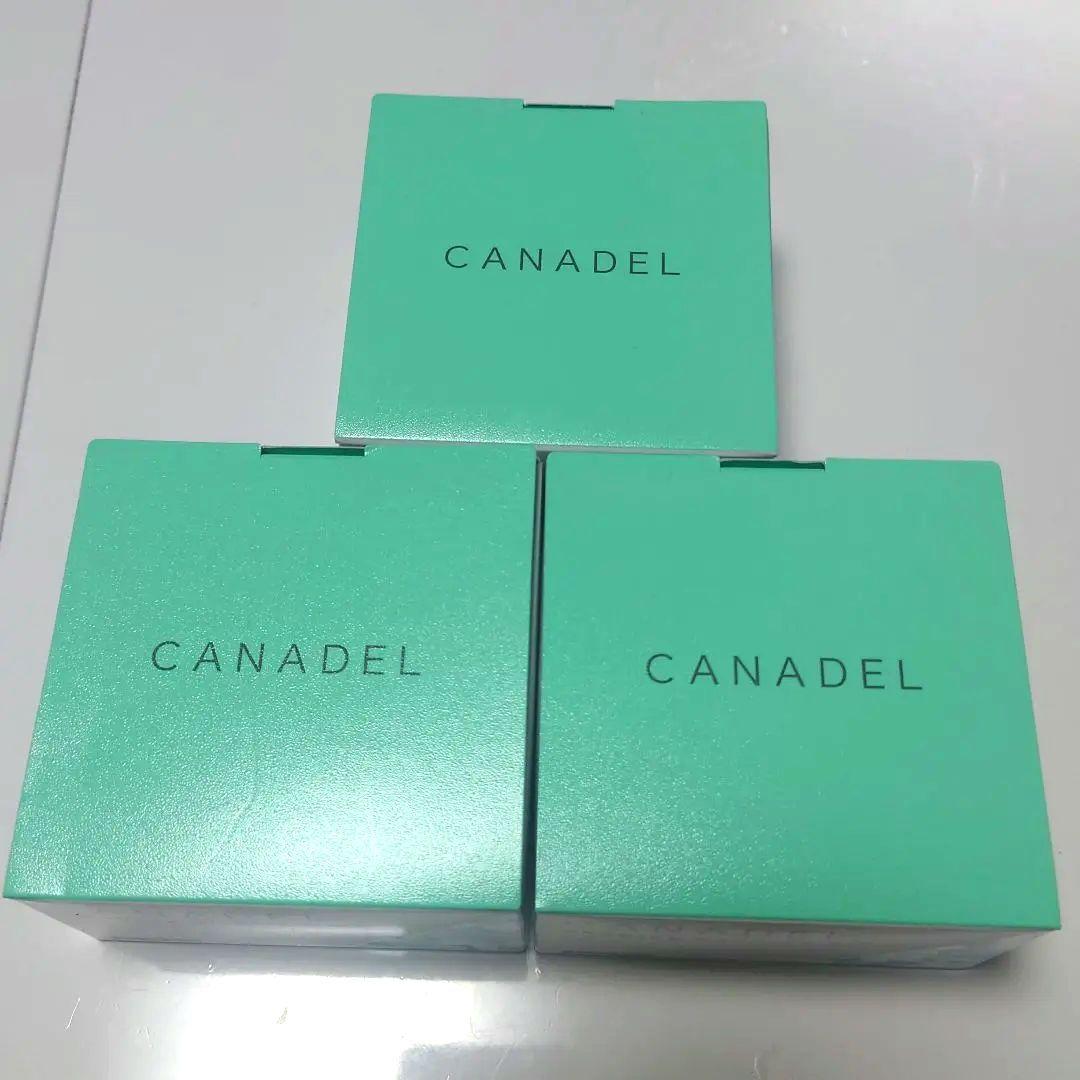 新品　CANDEL プレミアバリアフィックス 50g　３個