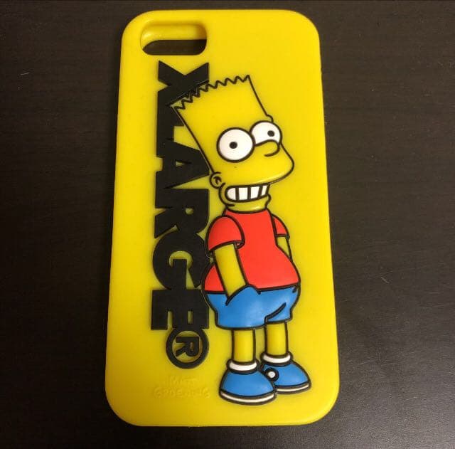 エクストララージ  iPhoneケース