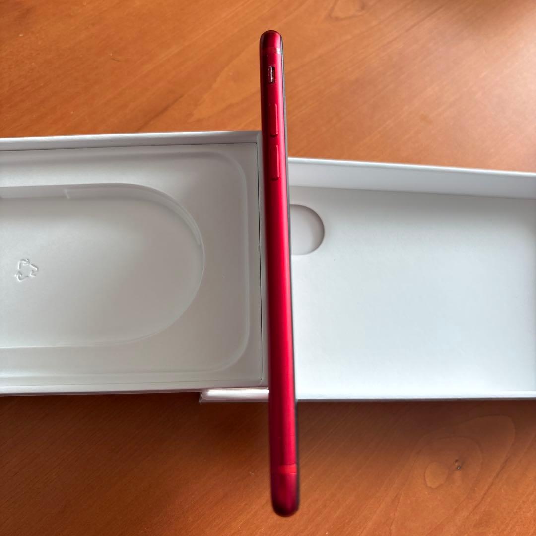 G*M様 iPhone SE 第二世代　64GB