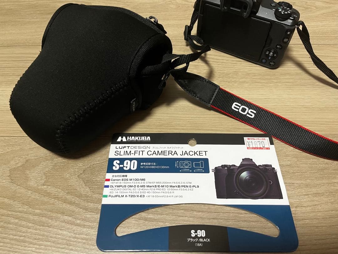 Canon EOS KISSM ブラック