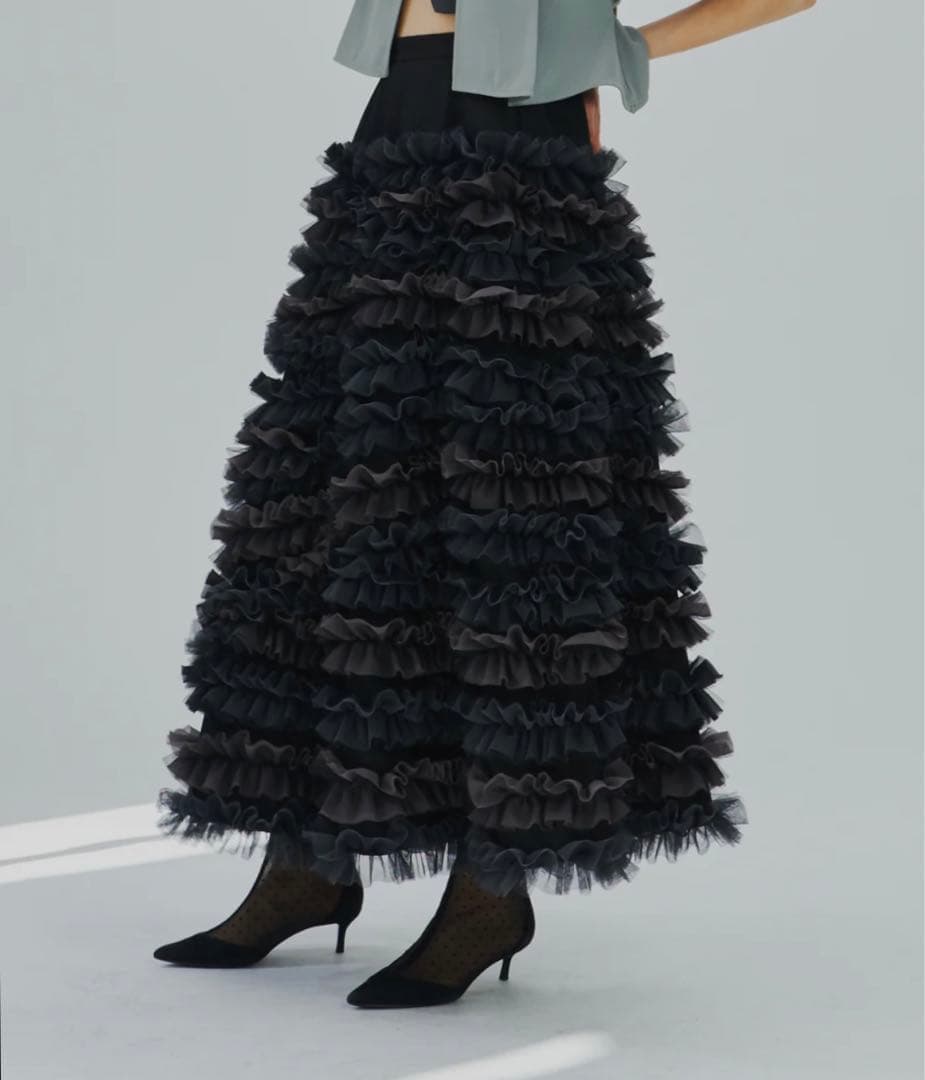 ラベルエチュード　ランダムギャザーティアードフリル2WAYスカート ロング　黒