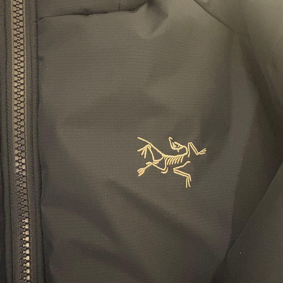 ゴ*リ様 【試着のみ美品】ARC'TERYX Atom ヘビーウェイトフーディー
