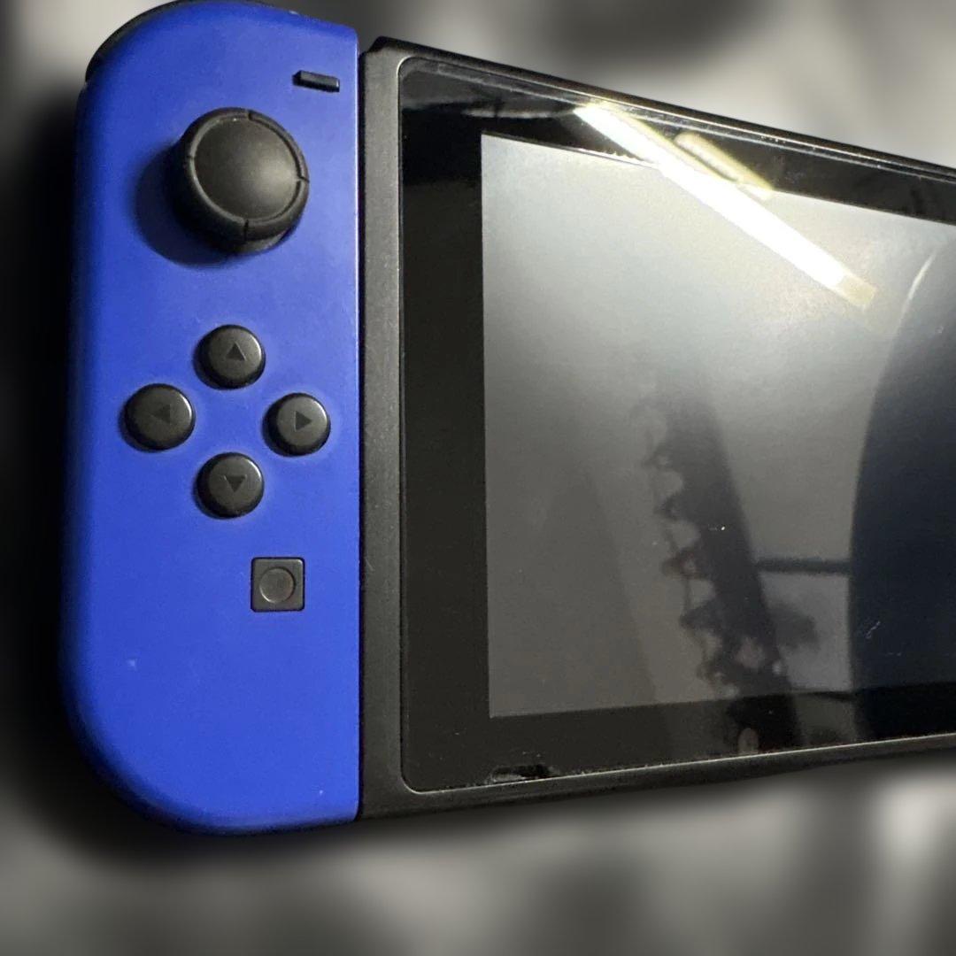 k*様 Nintendo Switch 本体+充電器(+人生ゲーム)