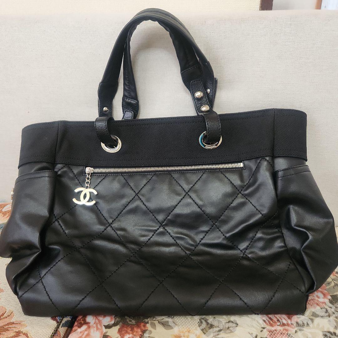 CHANEL ブラック キルティング バッグ