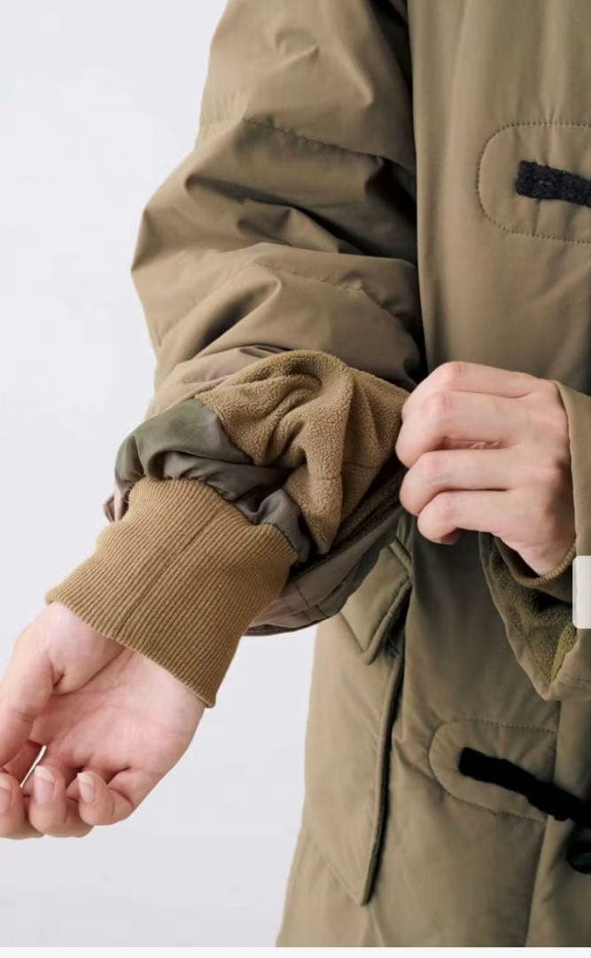 フェリシモ　カーキ ダッフルコート LT