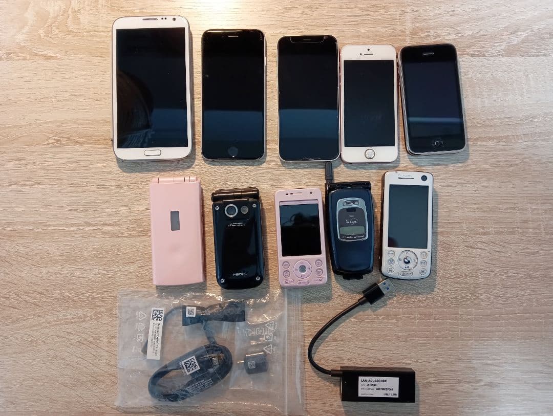 スマートフォン10台ジャンク品セット（Galaxy S4, iPhoneなど）