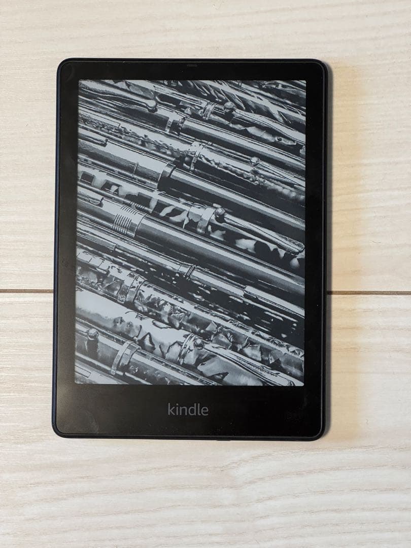 Kindle Paperwhite 32GB 純正カバー付き