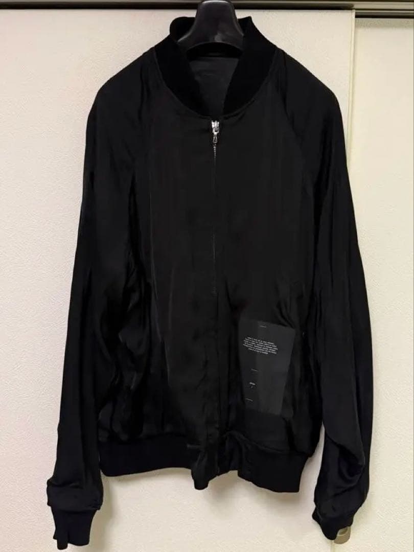 ユリウス サテンスーベニアジャケット リバーシブル