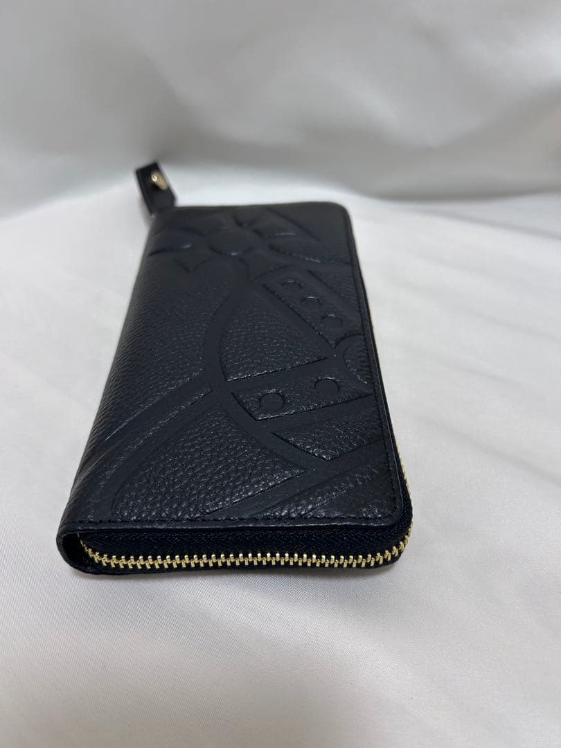 Vivienne Westwood黒レザー ファスナー長財布