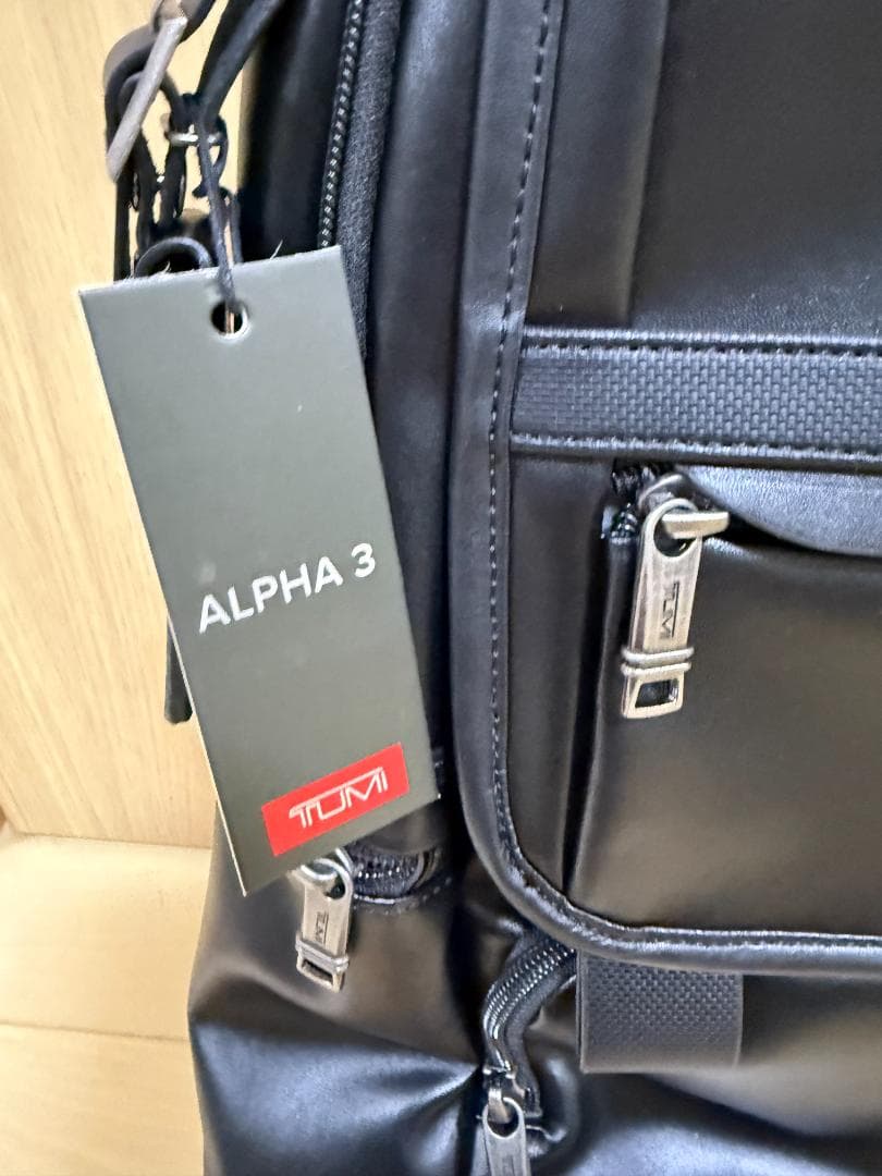 TUMIブラック牛革ALPHA 3ショルダーバッグビジネス通勤リュック